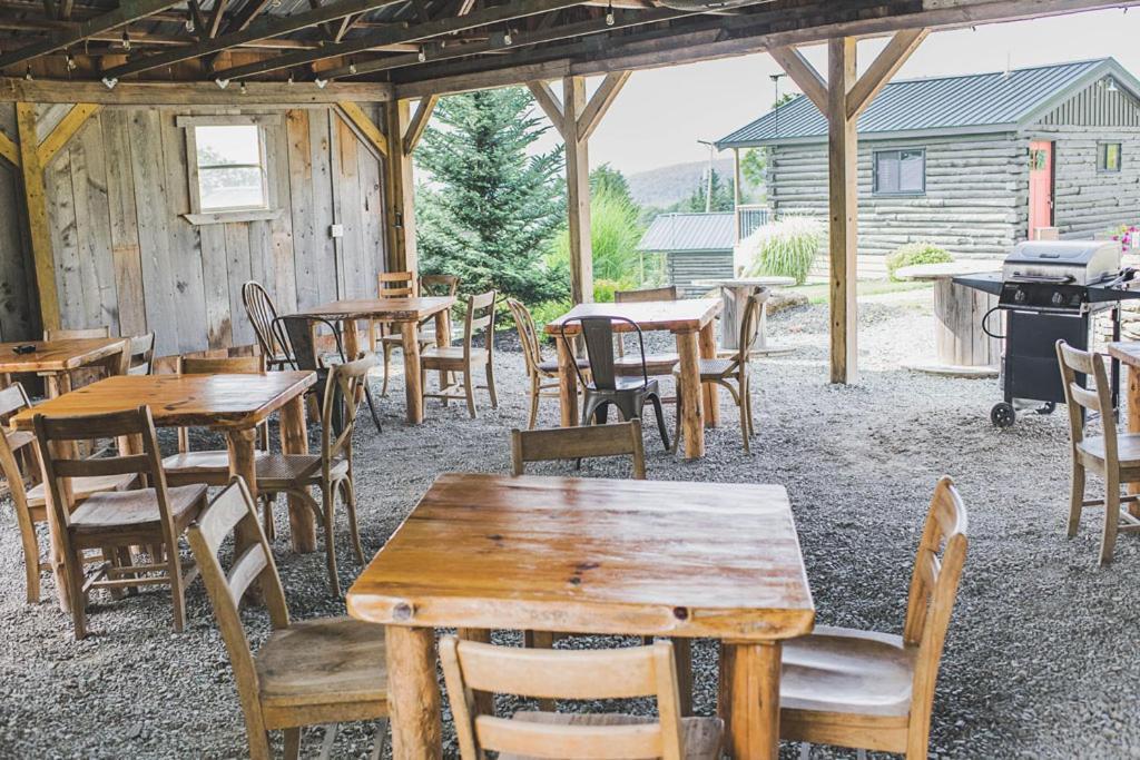 Micro - Camp Bluestone Holiday park Thompson